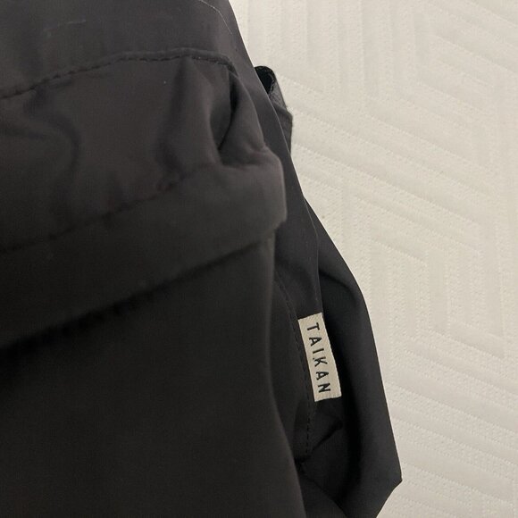 Taikan Hornet Backpack Black, Medium - Picture 4 of 6